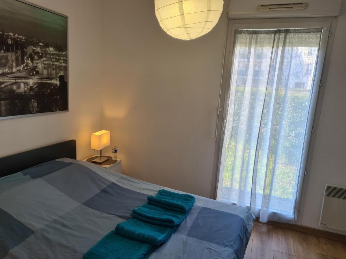 Appartement Avec Rez De Jardin A Disneyland مونتِفرا المظهر الخارجي الصورة