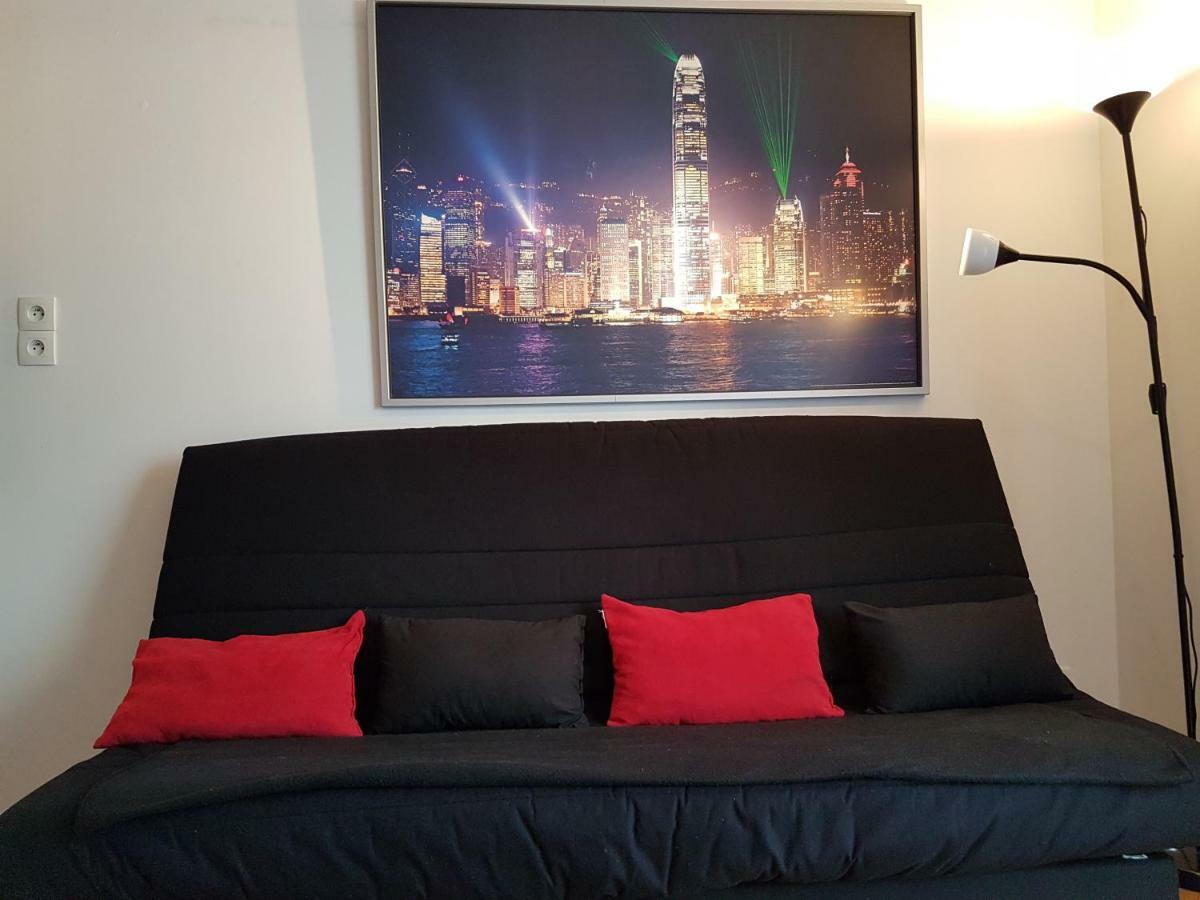 Appartement Avec Rez De Jardin A Disneyland مونتِفرا المظهر الخارجي الصورة