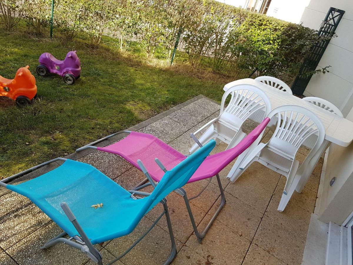 Appartement Avec Rez De Jardin A Disneyland مونتِفرا المظهر الخارجي الصورة